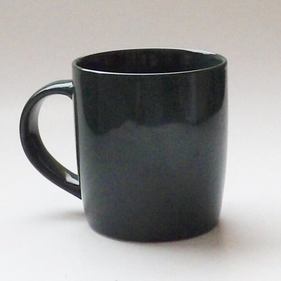 Starbucks BUNDLE OF 3 Coffee Mugs 12 oz from 2020 Holiday Red & Green w/ Logo - Picture 11 of 15